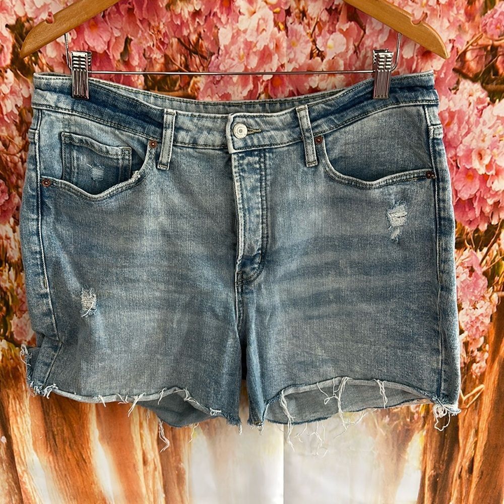 NEW Old Navy OG High-Rise Straight Jean Shorts Women’s Size 14